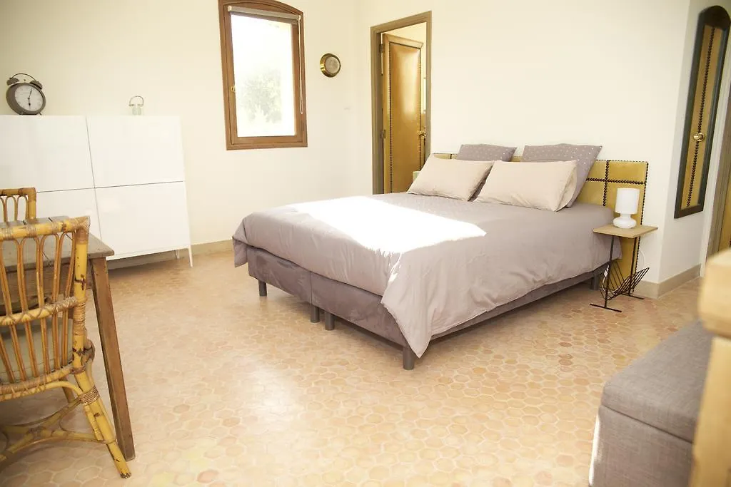 Guest house La Tour Aux 7 Fenetres Hotel Aubagne France